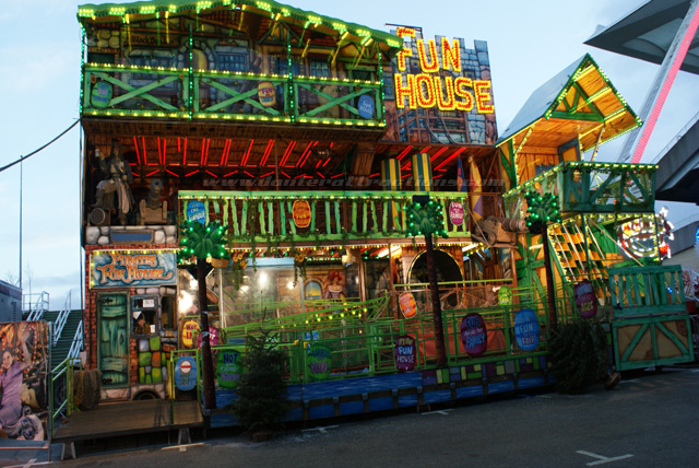 Fun House,image